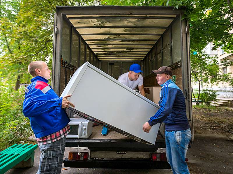 Заказ отдельного автомобиля для отправки вещей : Пакеты, коробки (С вещами) по Иркутску