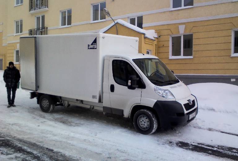 Недорогая перевозка стола складной из Москва в Москва
